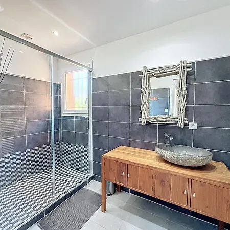 Maison Vecchio - Lecci פורטו-וישיו