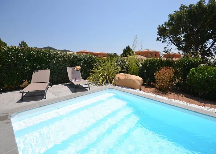 Maison Vecchio - Lecci * Porto-Vecchio (Corsica)